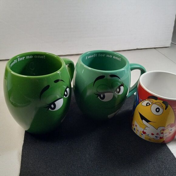 M & M's Coffee Mugs Green and Yellow - Picture 1 of 10